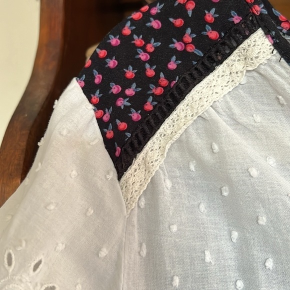 MATILDA JANE Make Believe Snow Globe White Eyelet Dotted Swiss Tunic, Medium,GUC - Picture 6 of 15